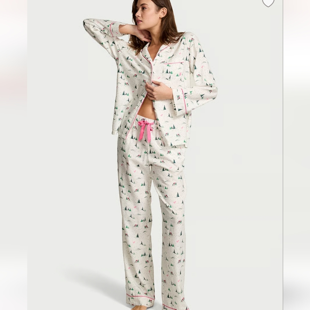 Victoria Secret  Cotton Flannel Long Pajama Set XL New With Tags